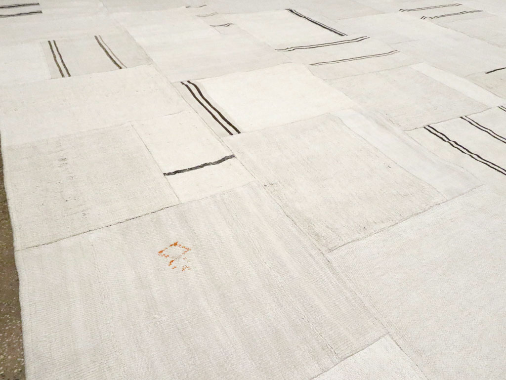 Contemporary Handmade Turkish Flatweave Kilim, No.30436 - Staging