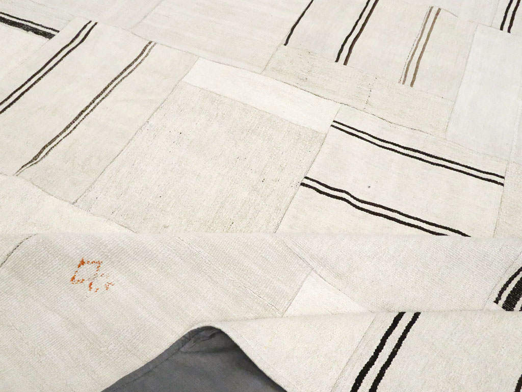 Contemporary Handmade Turkish Flatweave Kilim, No.30436 - Staging