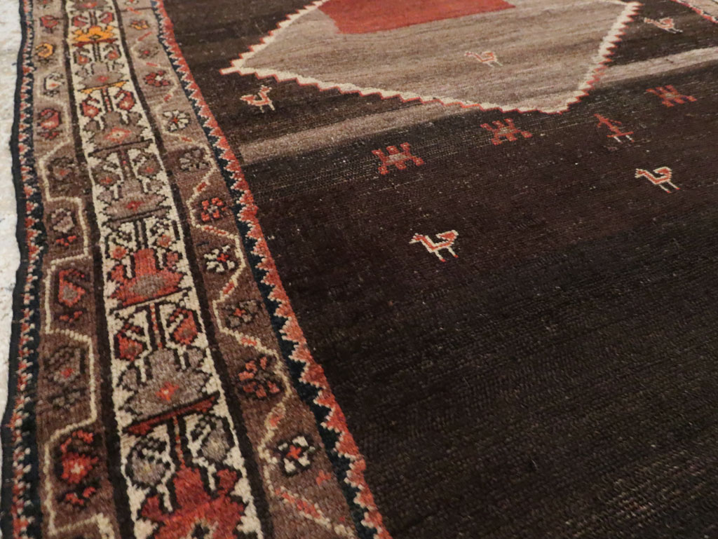 Antique Persian Hamadan Accent Rug, No.30439 - Staging