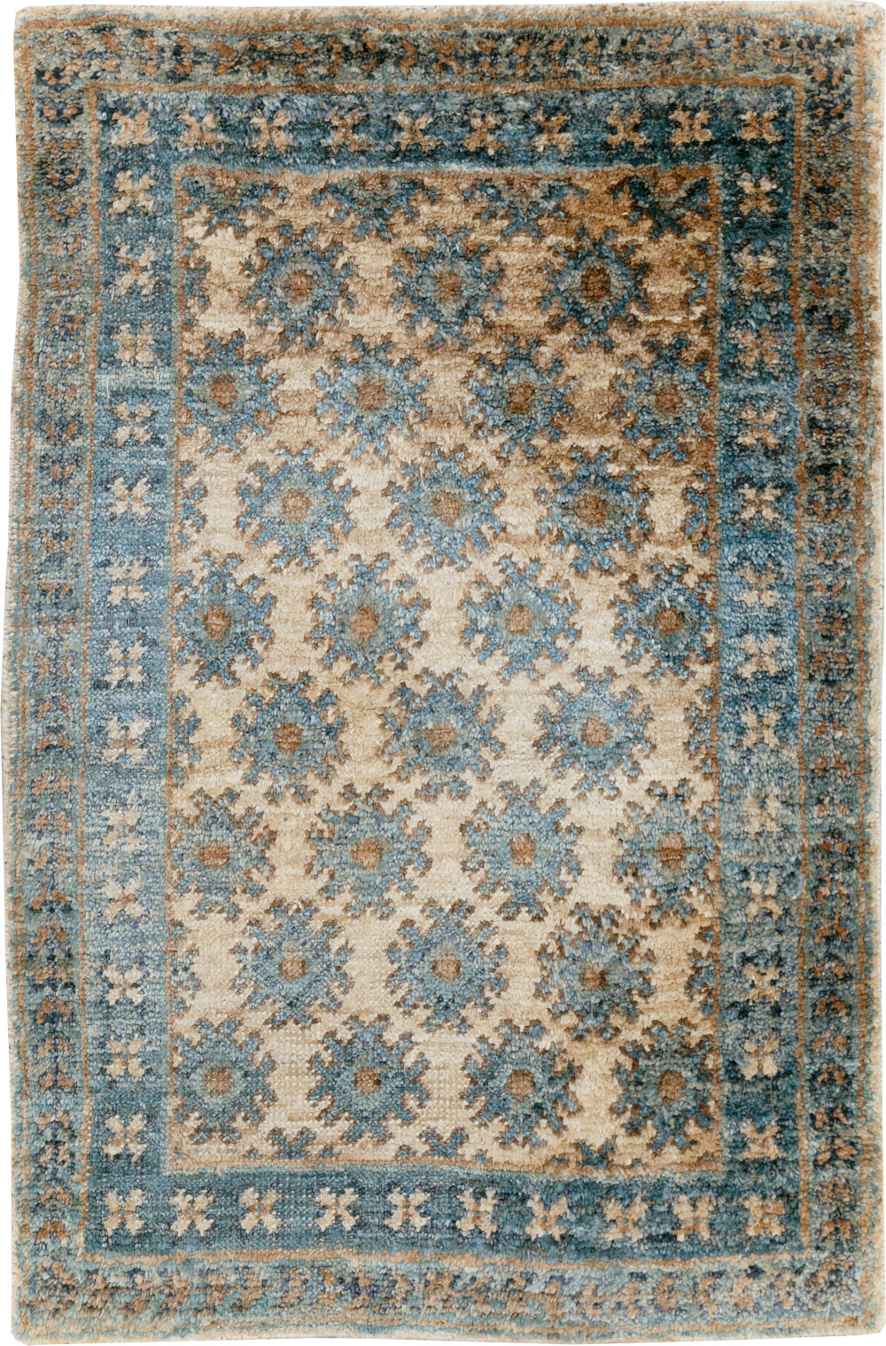Vintage Turkish Oushak Accent Rug, No.30440 - Staging