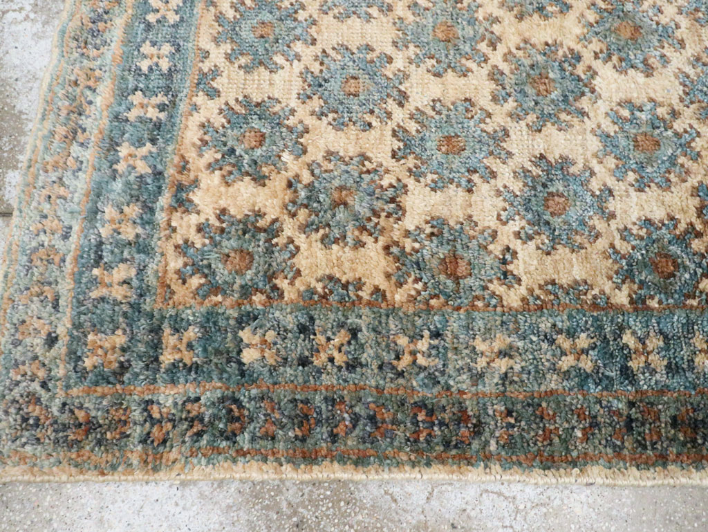 Vintage Turkish Oushak Accent Rug, No.30440 - Staging
