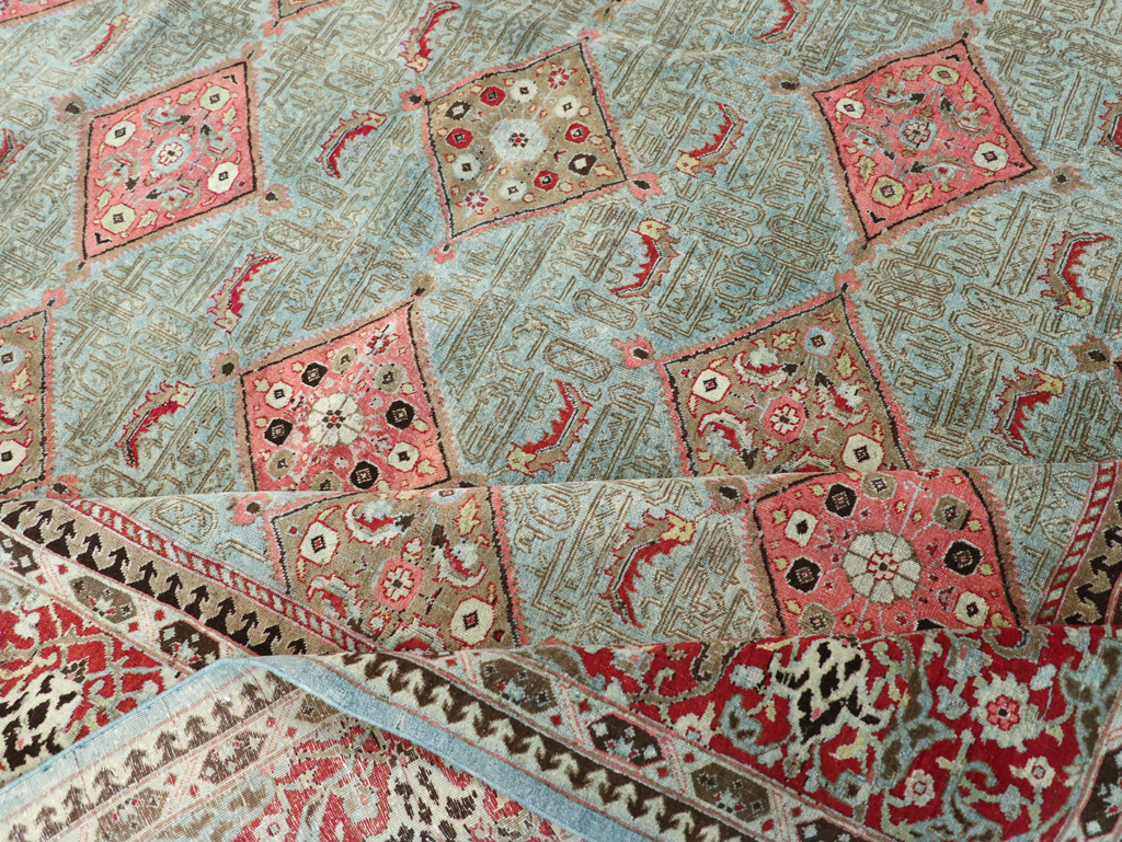 Antique Persian Kashan Room Size Carpet, No.30442 - Staging