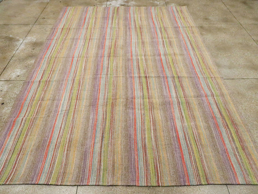 Modern Turkish Flatweave Kilim Room Size Carpet, No.30450 - Staging