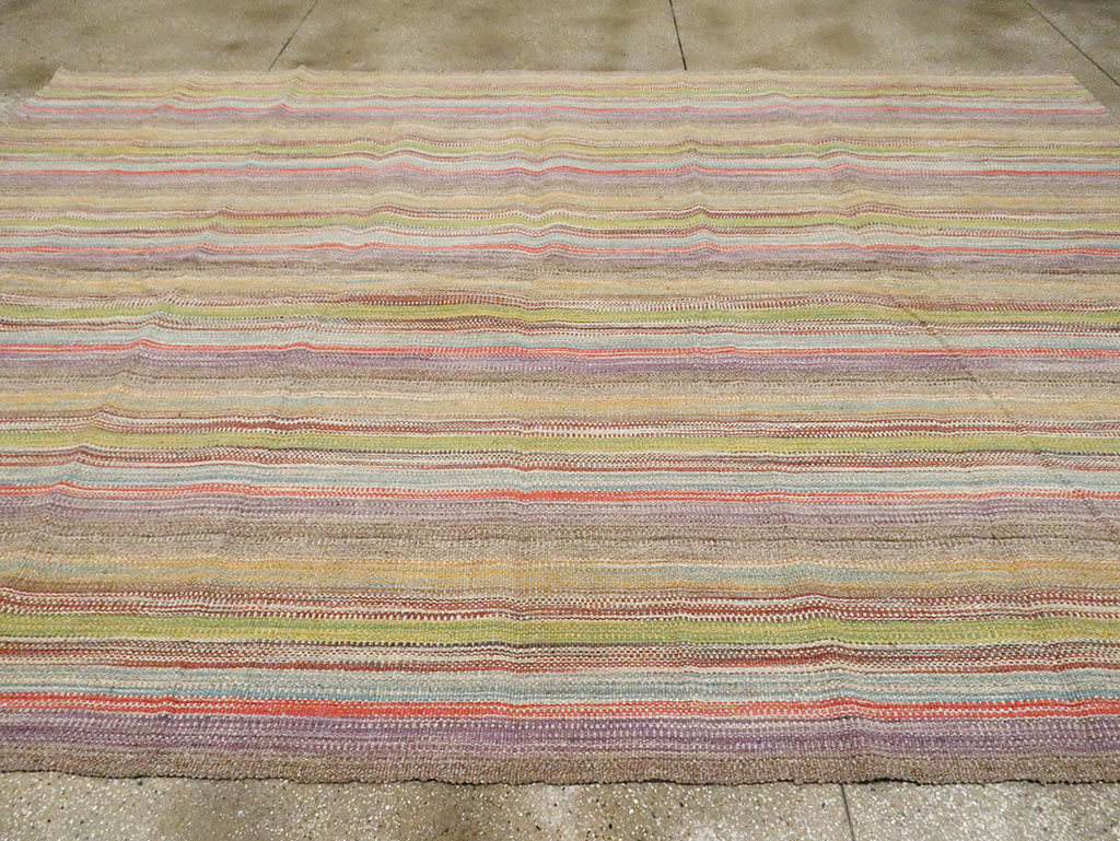 Modern Turkish Flatweave Kilim Room Size Carpet, No.30450 - Staging