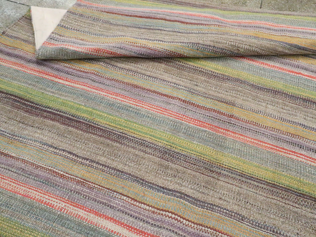 Modern Persian Flatweave Kilim Large Room Size Carpet, No.30451 - Staging