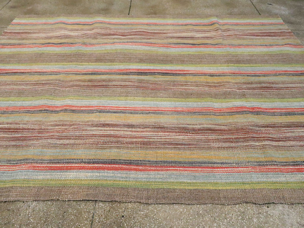 Modern Turkish Flatweave Kilim Room Size Carpet, No.30452 - Staging