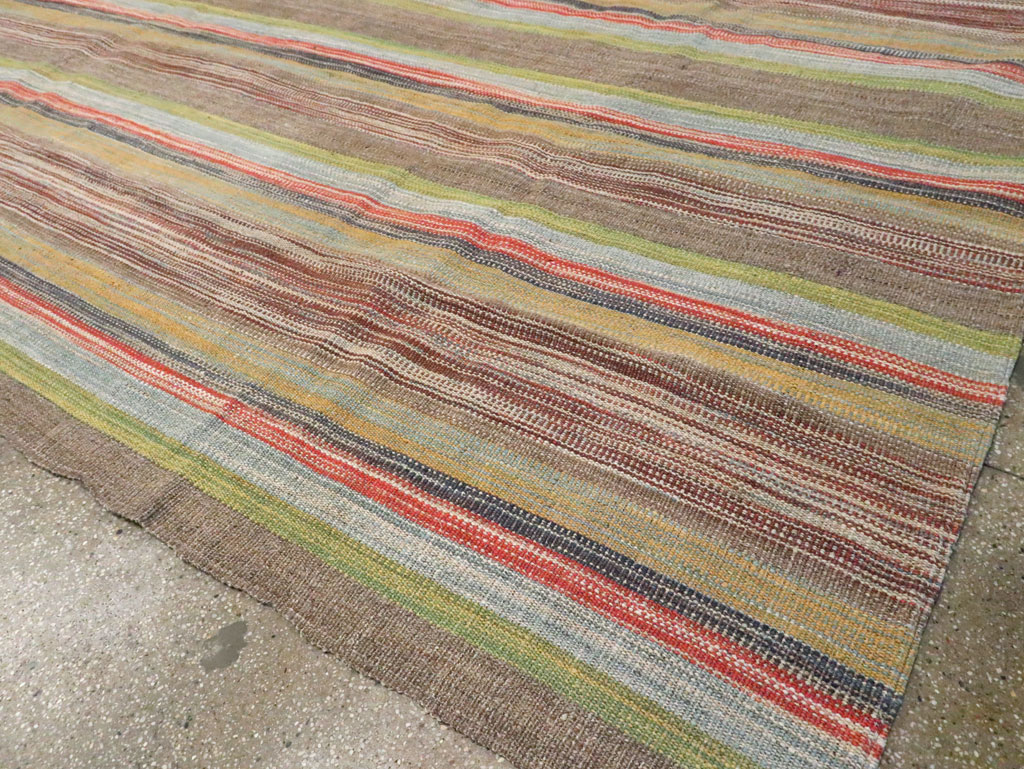 Modern Turkish Flatweave Kilim Room Size Carpet, No.30452 - Staging