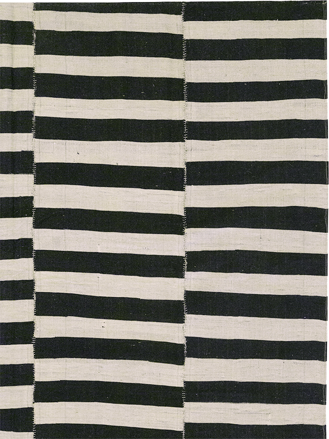 Modern Persian Flatweave Kilim Room Size Carpet, No.30456 - Staging