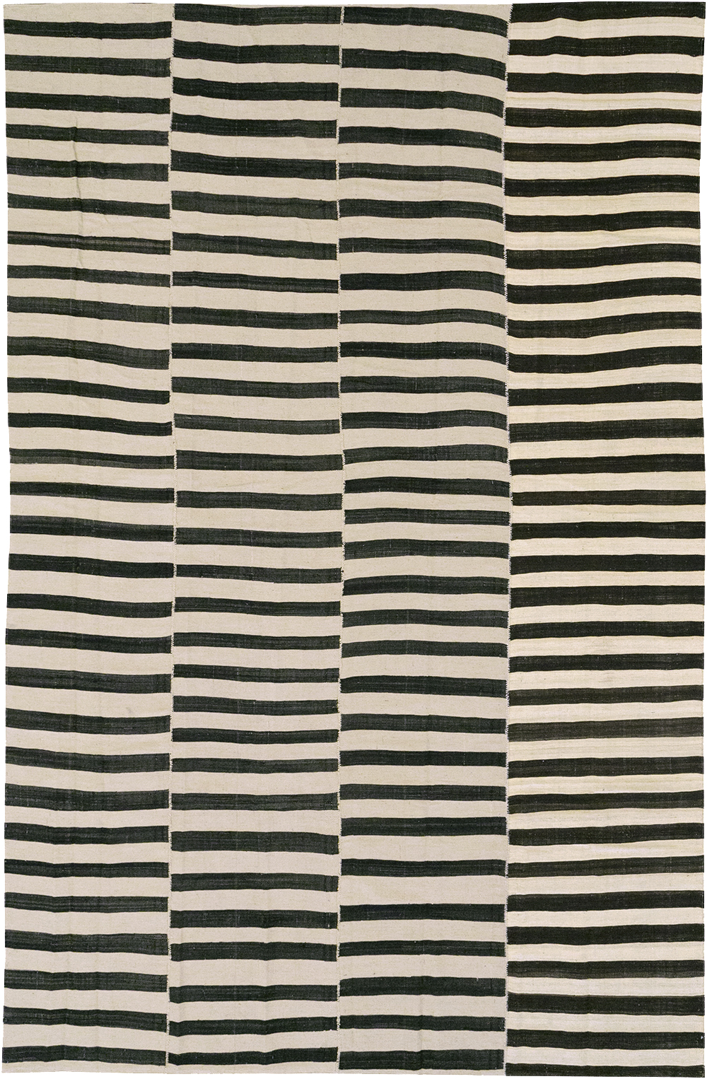 Vintage Persian Flatweave Kilim Room Size Carpet, No.30464 - Staging