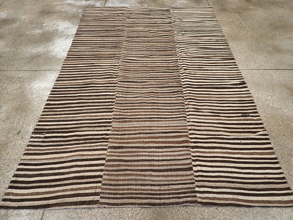 Vintage Persian Flatweave Kilim Accent Rug, No.30467 - Staging