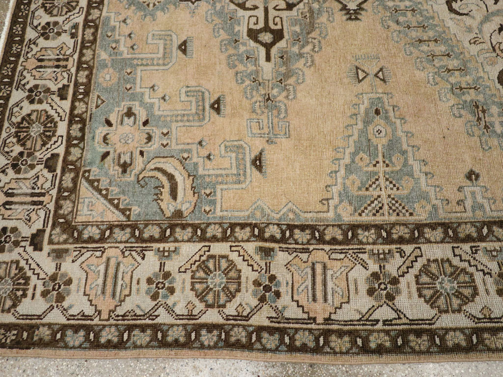 Vintage Persian Veece Accent Carpet, No.30478 - Staging