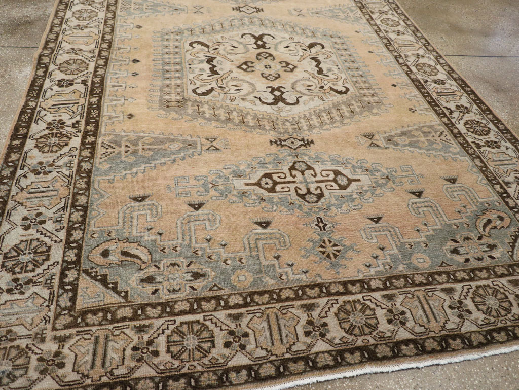 Vintage Persian Veece Accent Carpet, No.30478 - Staging