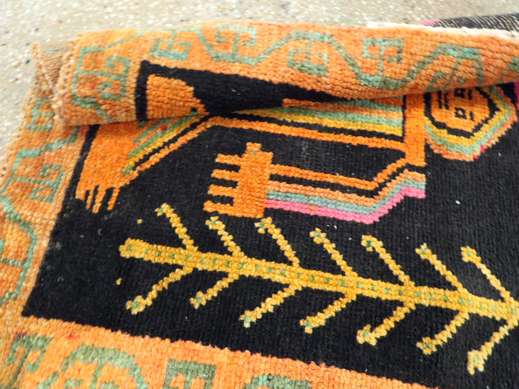 Vintage Pictorial Anatolian Rugs, No.30491 - Staging