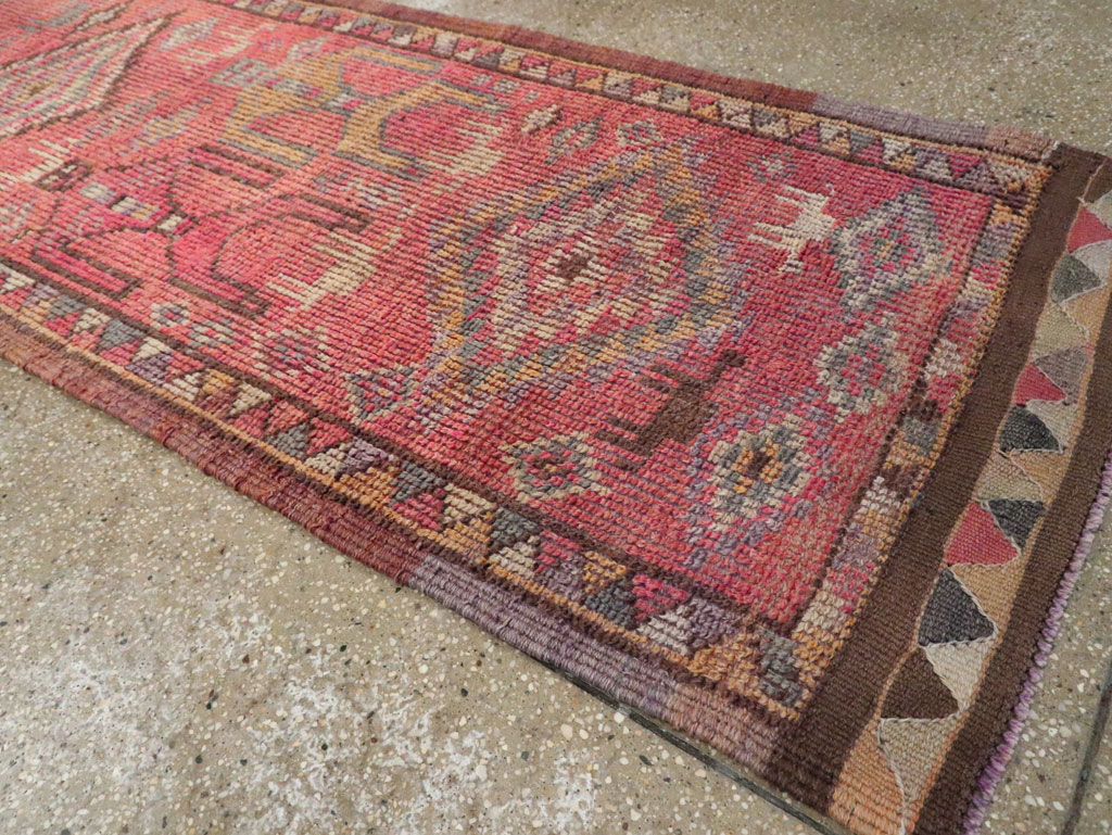 Vintage Turkish Anatolian Pictorial Runner, No.30492 - Staging