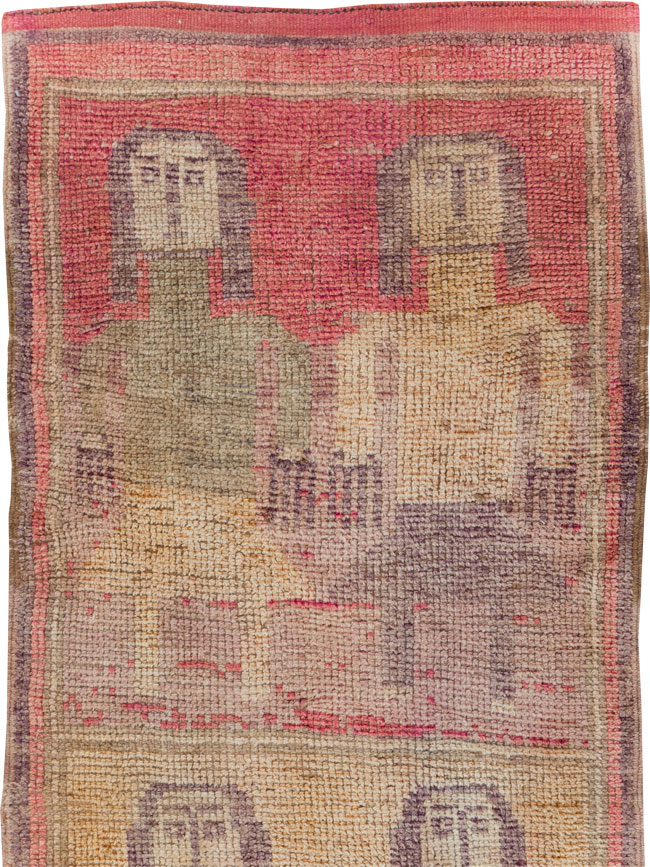 Vintage Turkish Anatolian Pictorial Runner, No.30494 - Staging