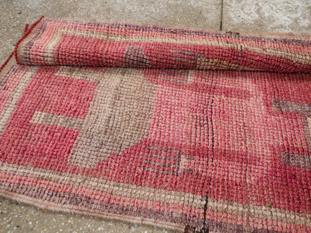 Vintage Turkish Anatolian Pictorial Runner, No.30494 - Staging