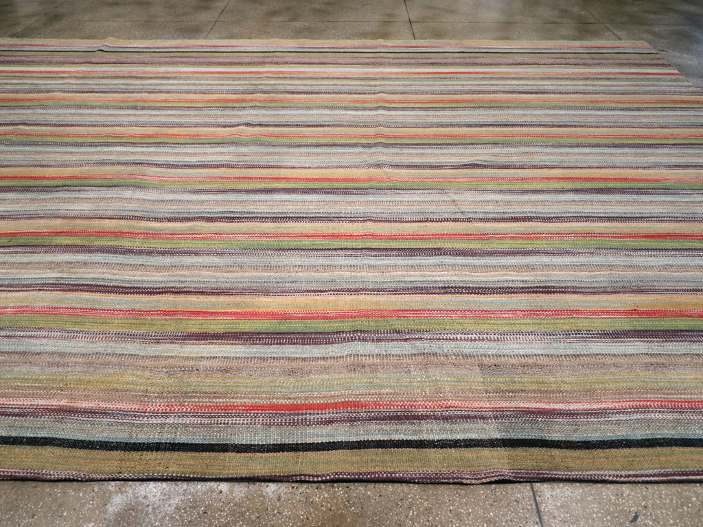 Large Contemporary Turkish Flatweave Kilim Carpet, No.30515 - Staging