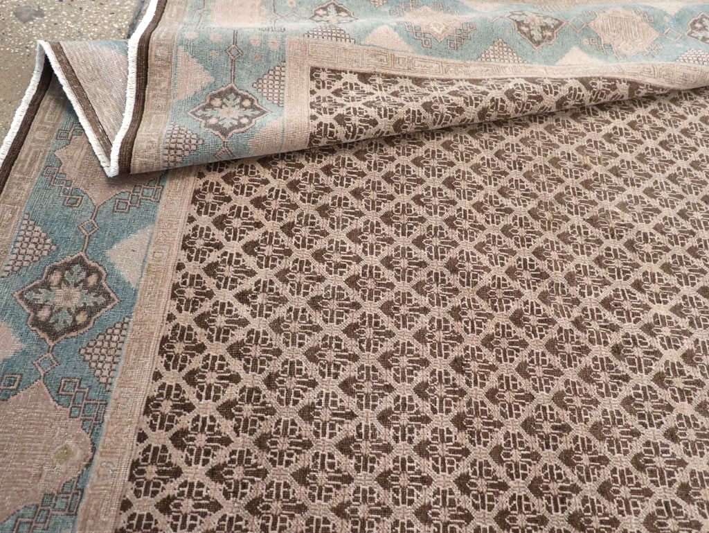 Antique Persian Serab Accent Carpet, No.30520 - Staging