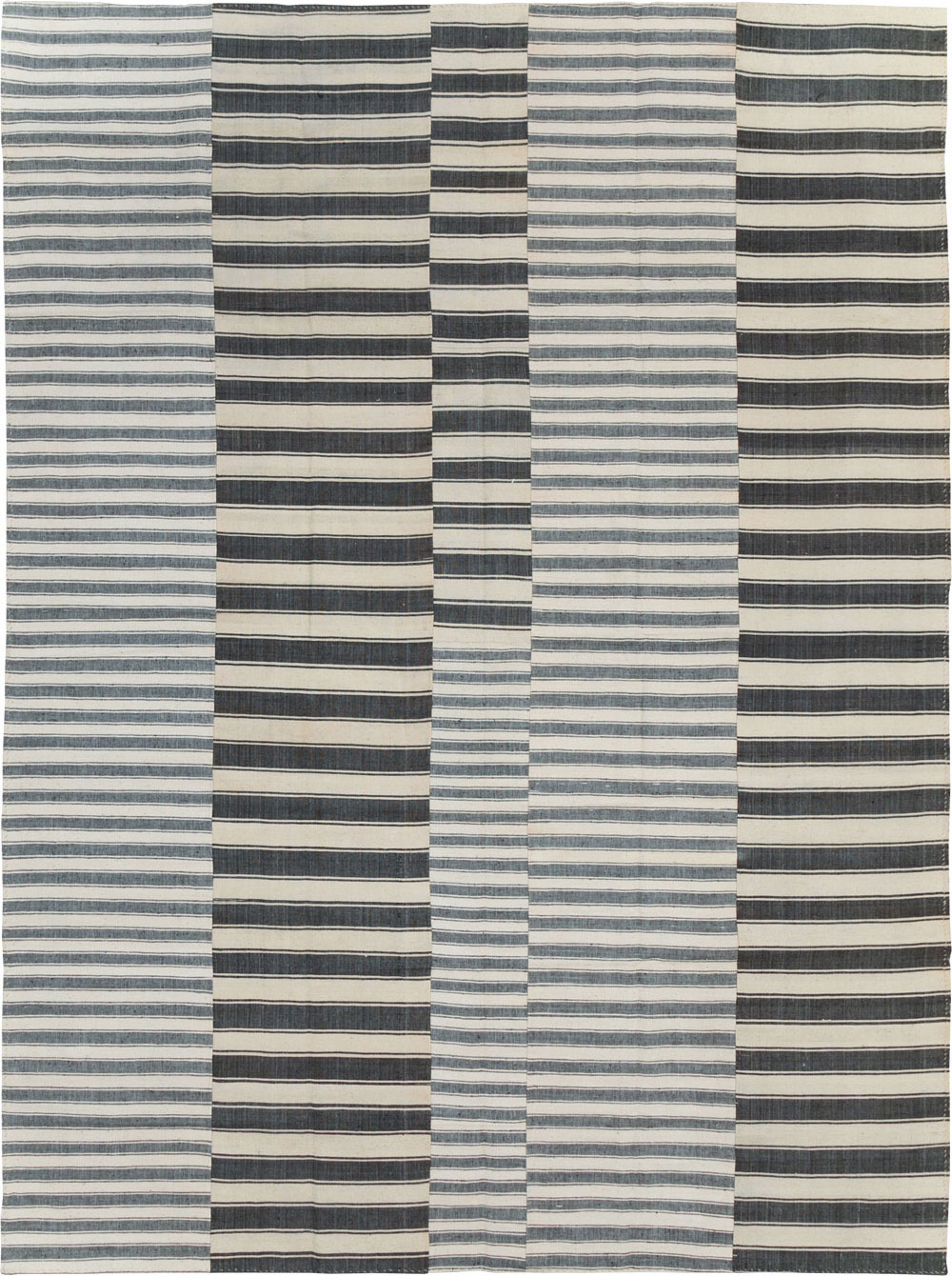 Vintage Turkish Flatweave Kilim Room Size Carpet, No.30530 - Staging