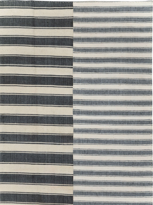 Vintage Turkish Flatweave Kilim Room Size Carpet, No.30530 - Staging