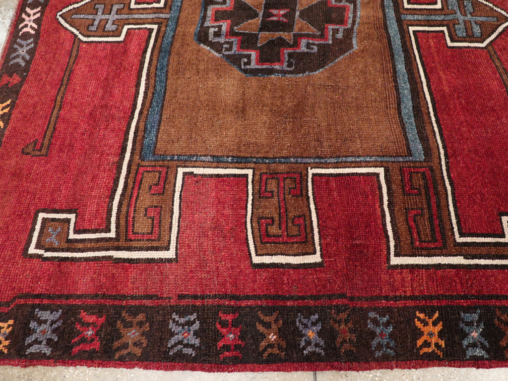 Vintage Turkish Anatolian Tribal Room Size Carpet, No.30550 - Staging