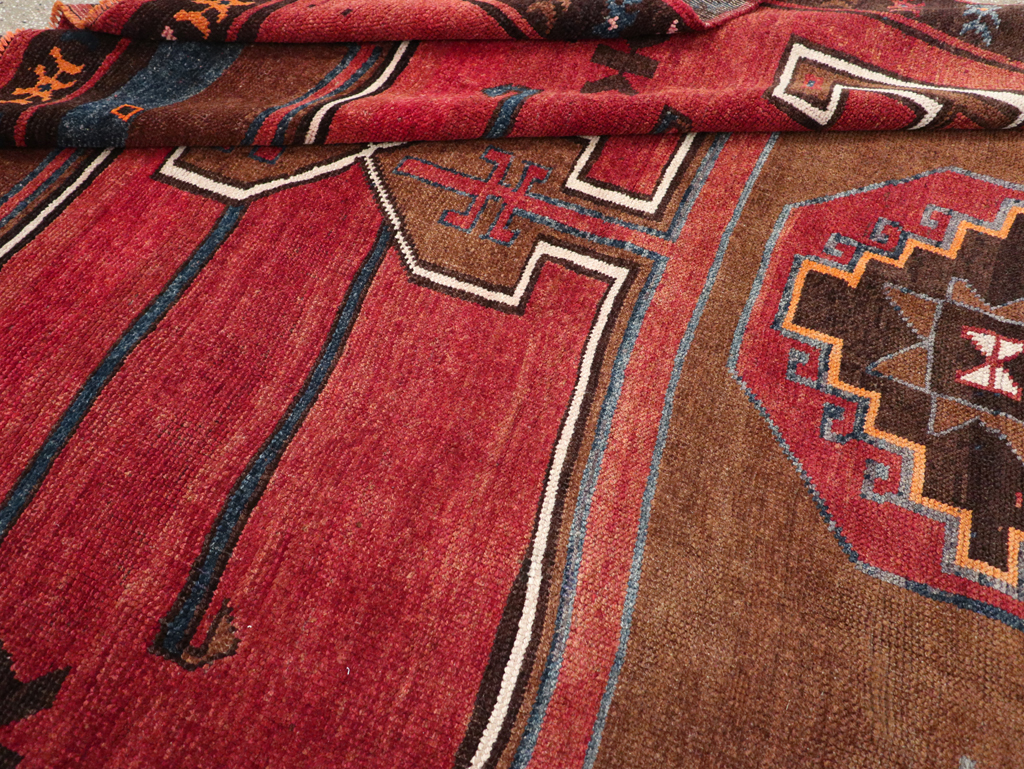 Vintage Turkish Anatolian Tribal Room Size Carpet, No.30550 - Staging
