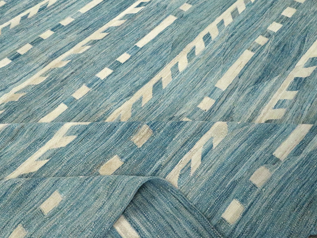 Modern Oversize Turkish Flatweave, No.30553 - Staging