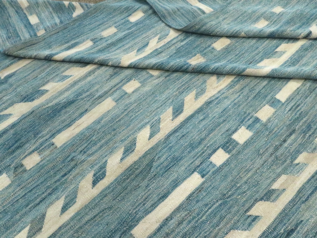 Modern Oversize Turkish Flatweave, No.30553 - Staging