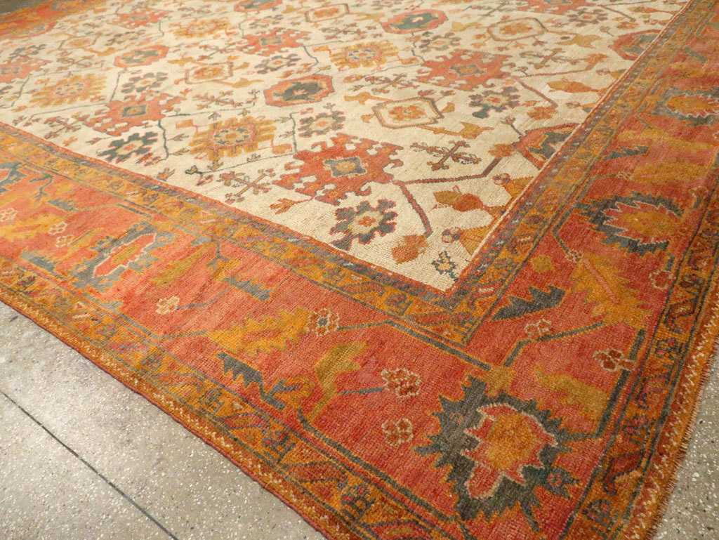 Antique Turkish Oushak Carpet, No.30573 - Staging