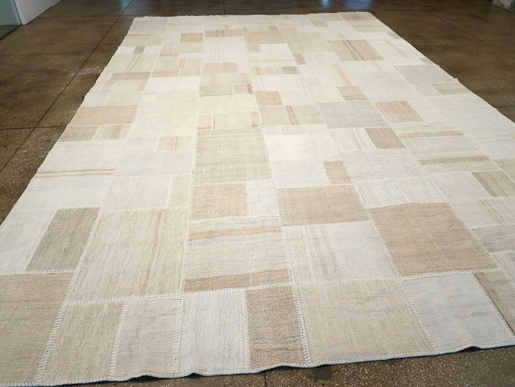 Modern Turkish Flatweave Kilim, No.30579 - Staging