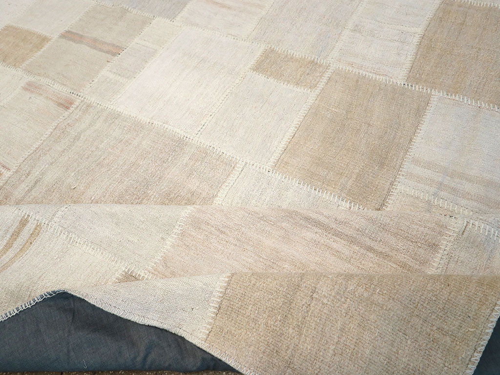 Modern Turkish Flatweave Kilim, No.30579 - Staging