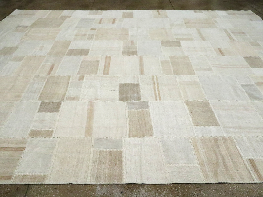 Modern Turkish Flatweave Kilim, No.30584 - Staging