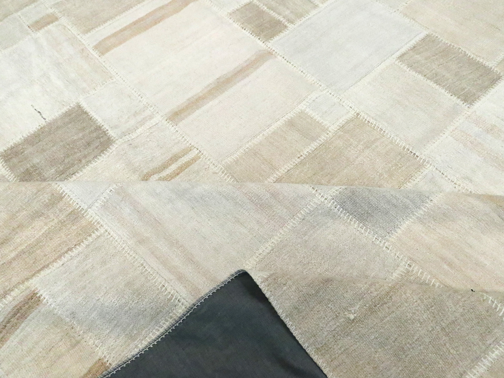 Modern Turkish Flatweave Kilim, No.30584 - Staging