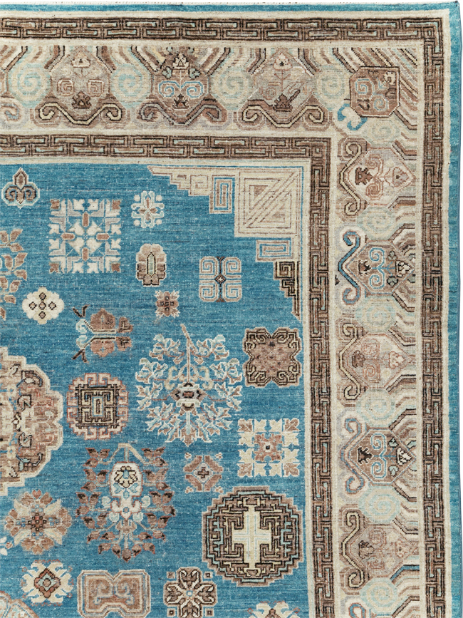 Modern Khotan Carpet, No.30590 - Staging