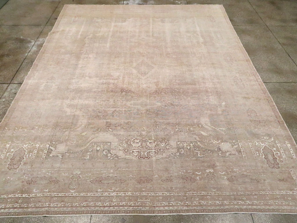 Antique Turkish Kayseri Room Size Carpet, No.30599 - Staging