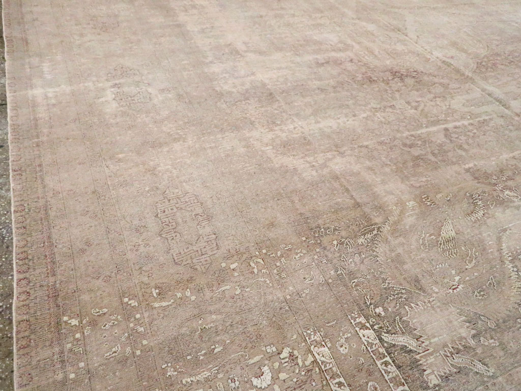 Antique Turkish Kayseri Room Size Carpet, No.30599 - Staging