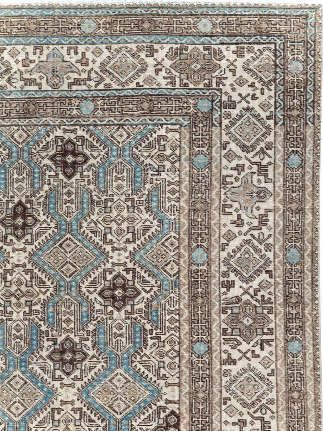 Vintage Persian Tabriz Small Room Size Carpet, No.30614 - Staging