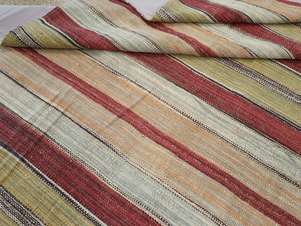 Modern Turkish Flatweave Room Size Carpet, No.30637 - Staging