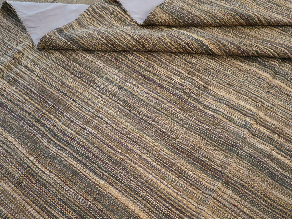 Modern Turkish Flatweave Room Size Carpet, No.30638 - Staging