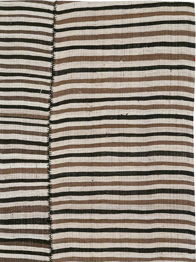 Vintage Persian Flatweave Kilim Room Size Carpet, No.30639 - Staging