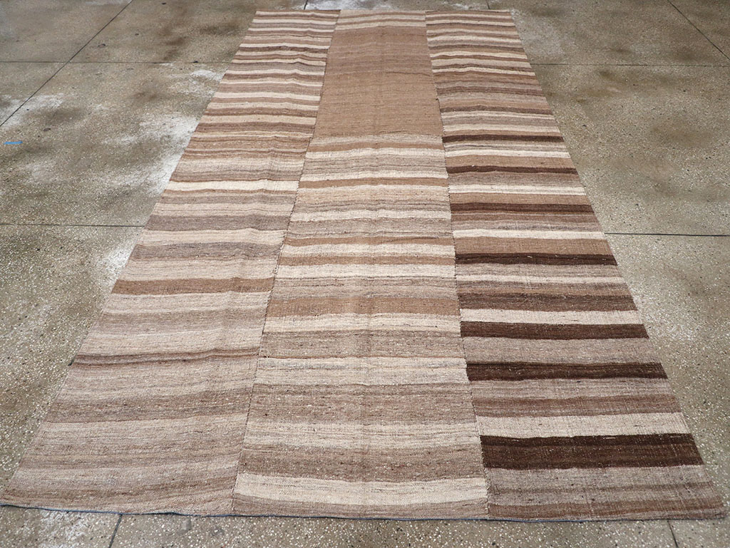 Vintage Persian Flatweave Kilim Gallery Carpet, No.30653 - Staging