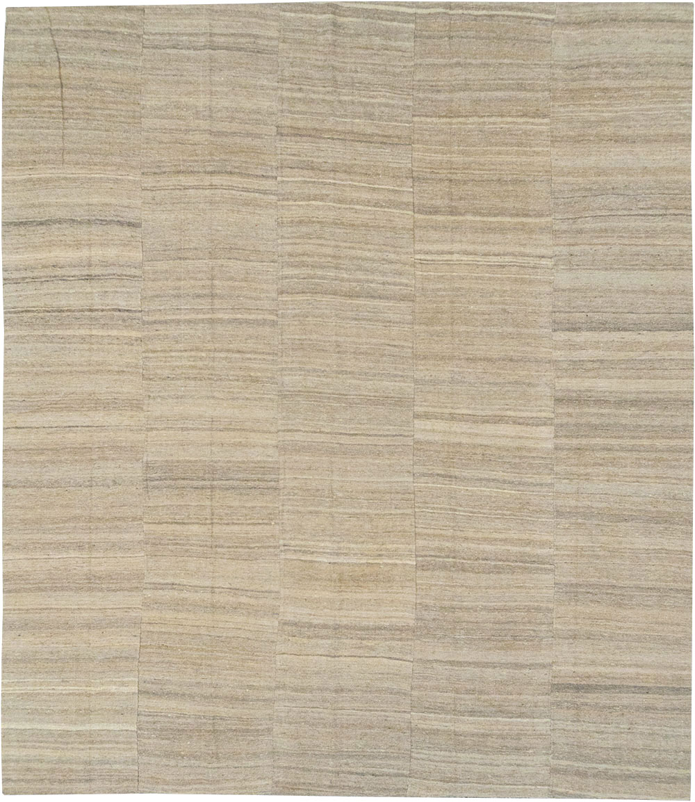 Vintage Turkish Flatweave Kilim Room Size Carpet, No.30660 - Staging