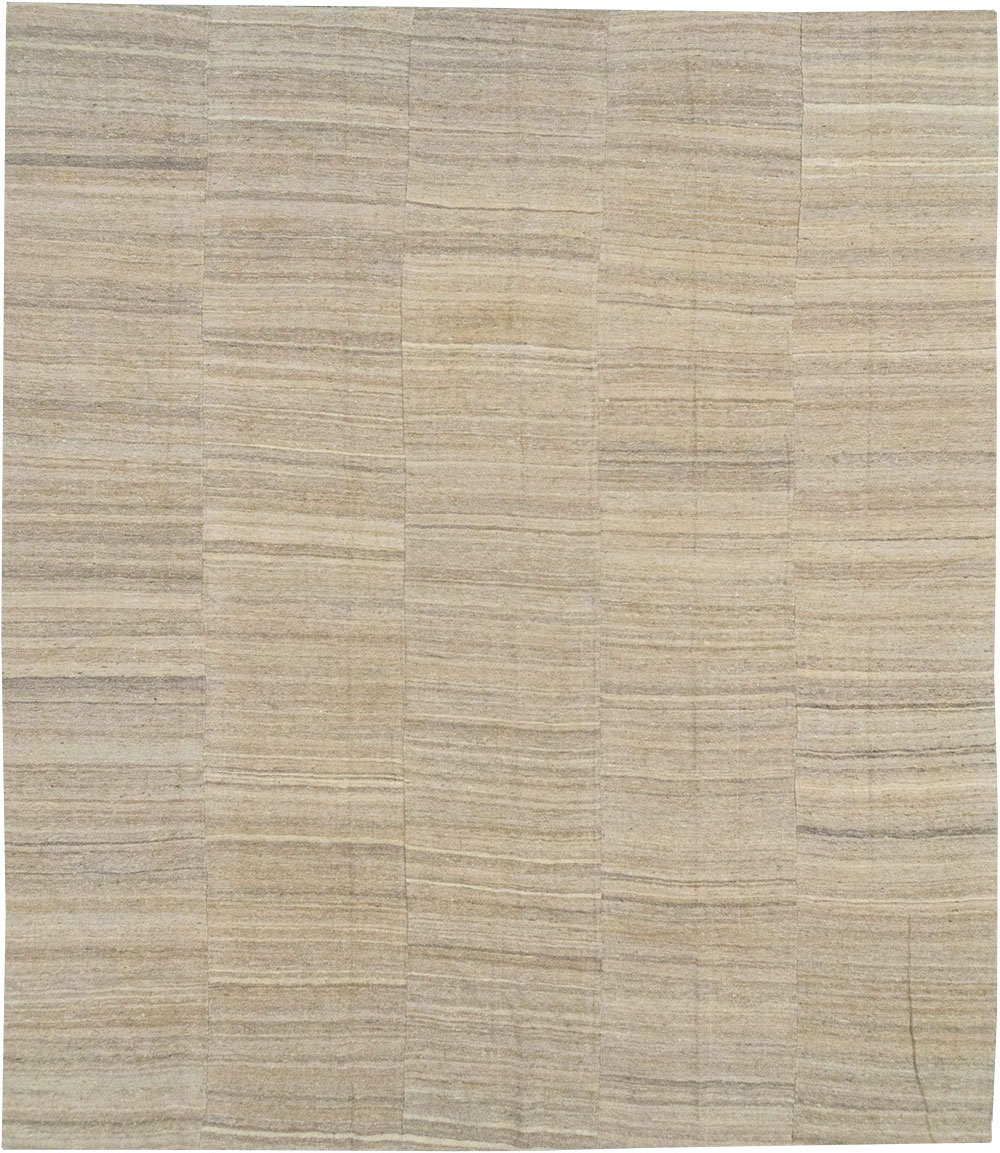 Vintage Turkish Flatweave Kilim Room Size Carpet, No.30660 - Staging