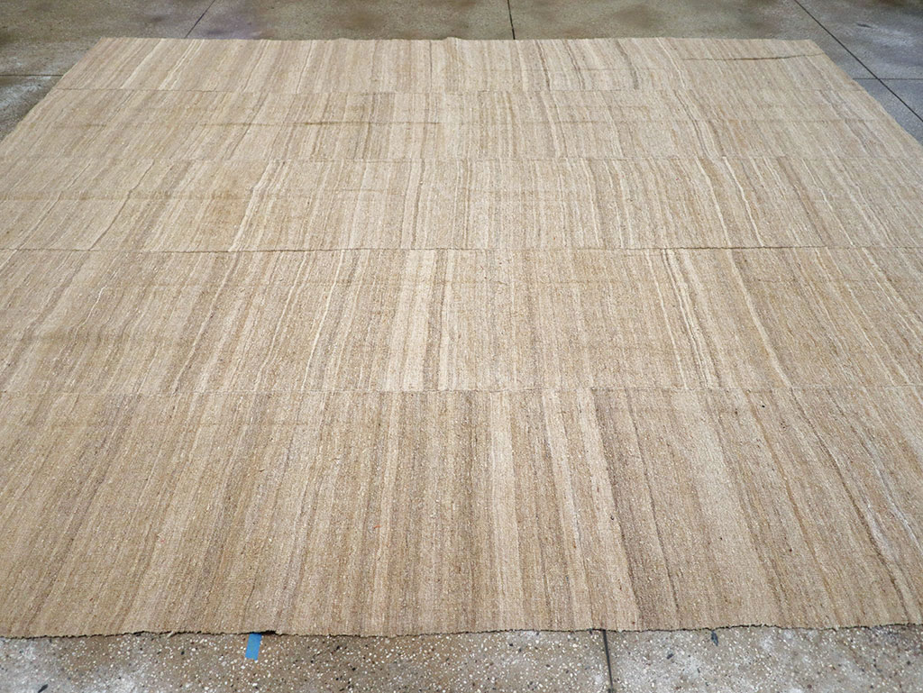 Vintage Turkish Flatweave Kilim Room Size Carpet, No.30660 - Staging