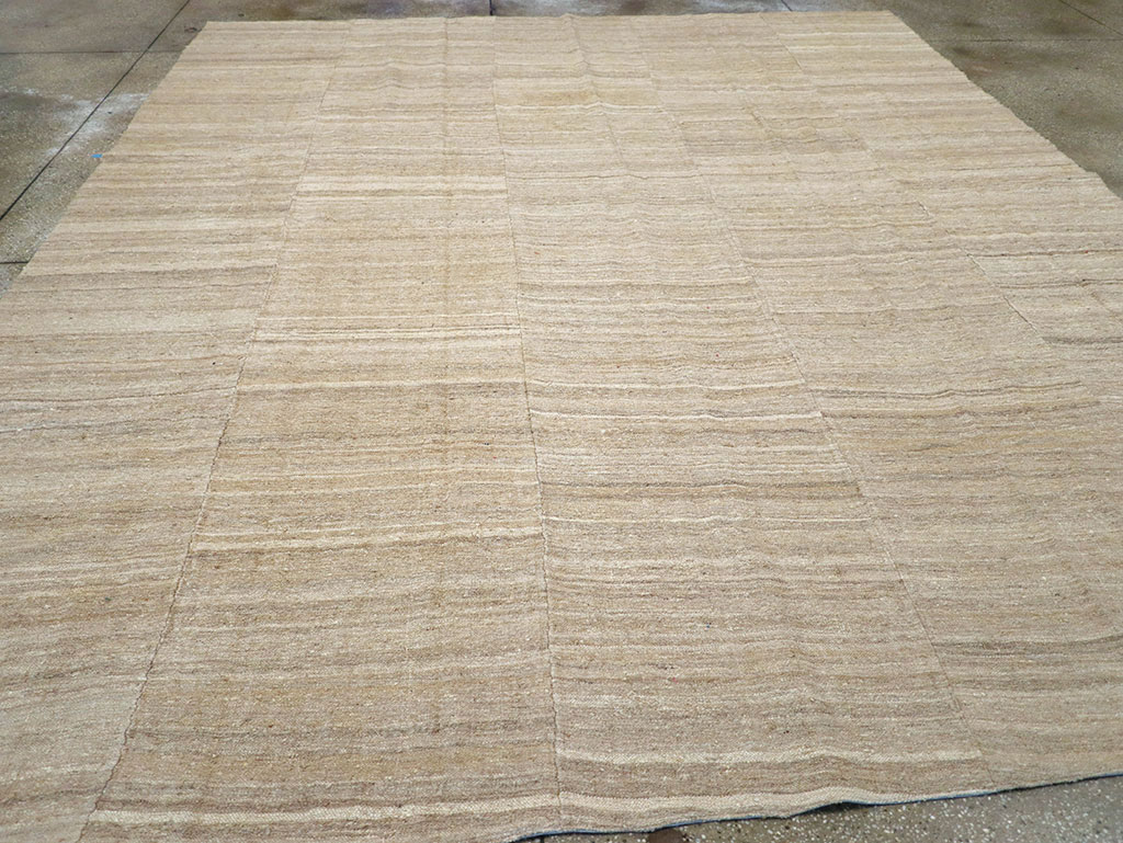 Vintage Turkish Flatweave Kilim Room Size Carpet, No.30660 - Staging