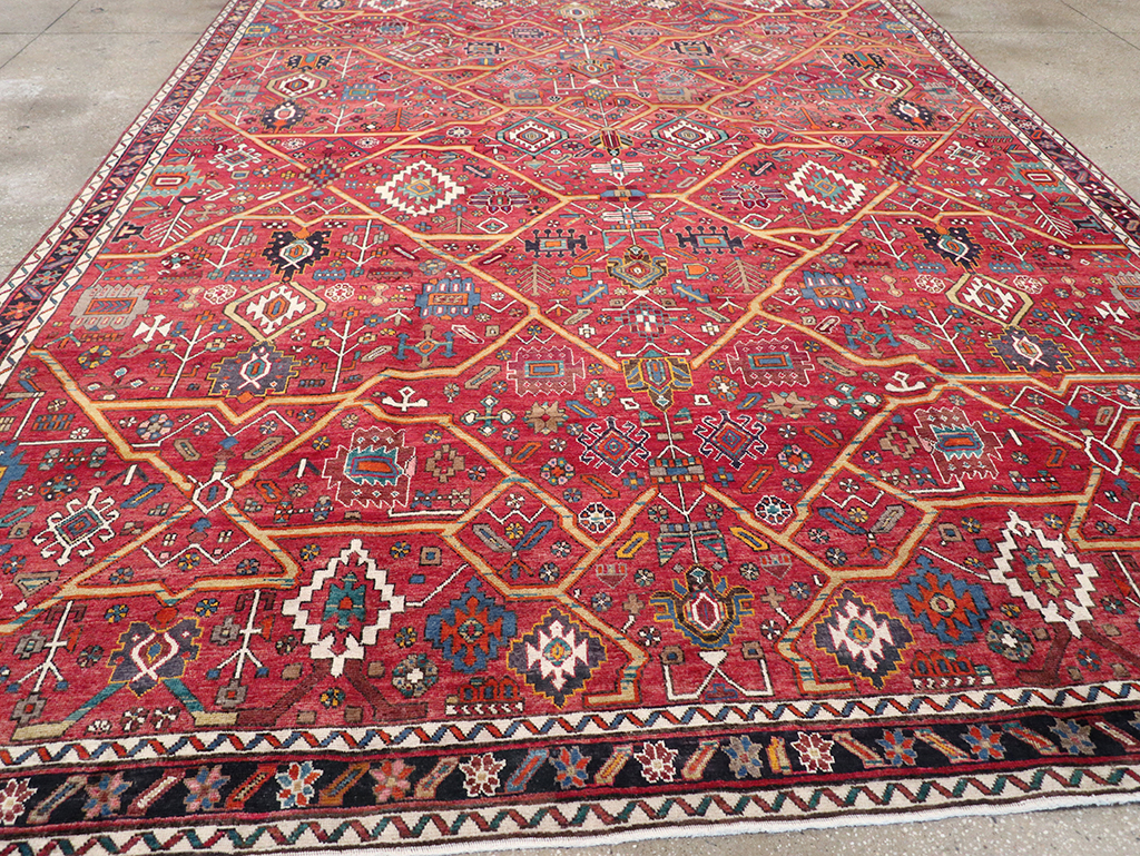 Vintage Persian Heriz Room Size Carpet, No.30663 - Staging