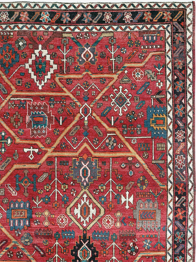 Vintage Persian Heriz Room Size Carpet, No.30663 - Staging