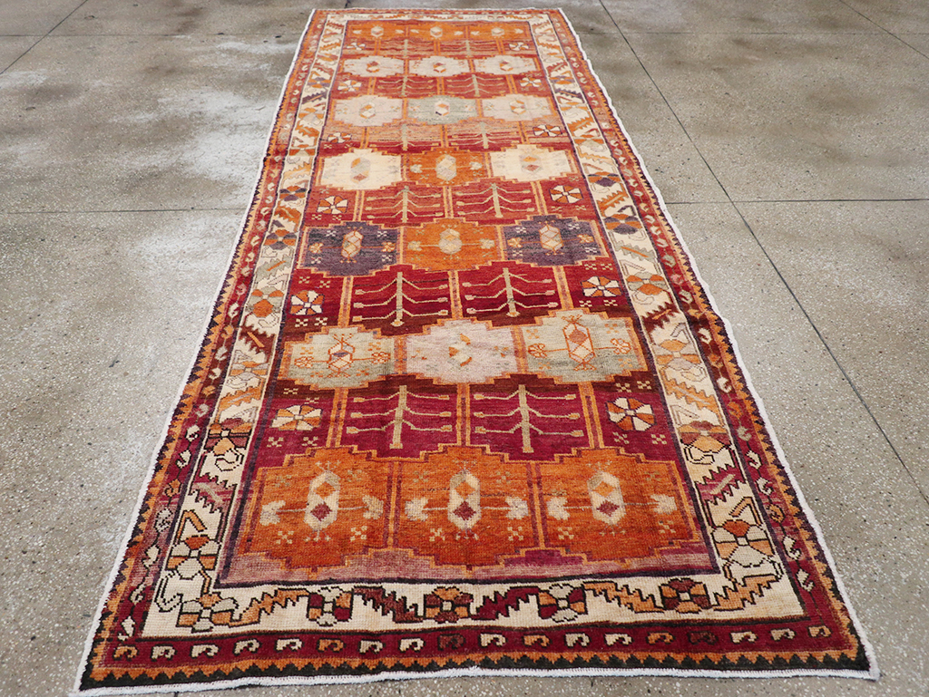 Vintage Persian Lori Gallery Rug, No.30664 - Staging