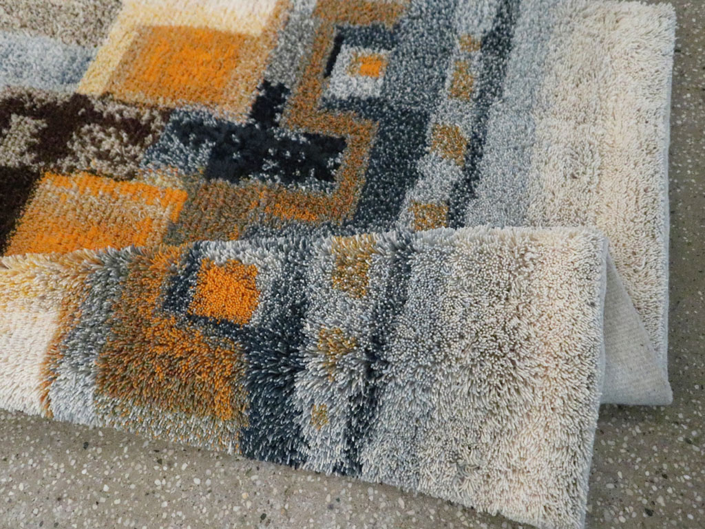 Vintage Scandinavian Rya Throw Rug, No.30669 - Staging