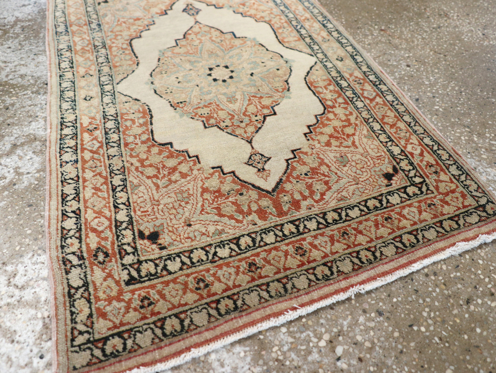Antique Persian Tabriz Hagi Jalili Rug, No.30685 - Staging